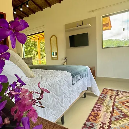 Sitio Koi Guest House Domingos Martins Exterior photo
